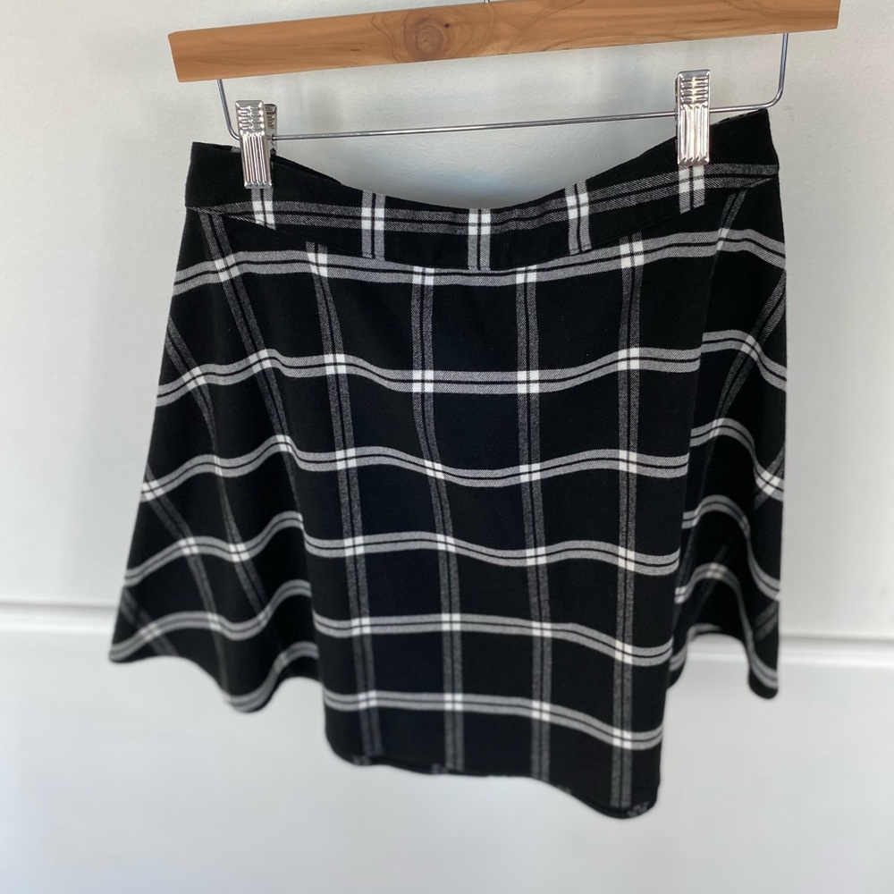 Old Navy plaid skirt